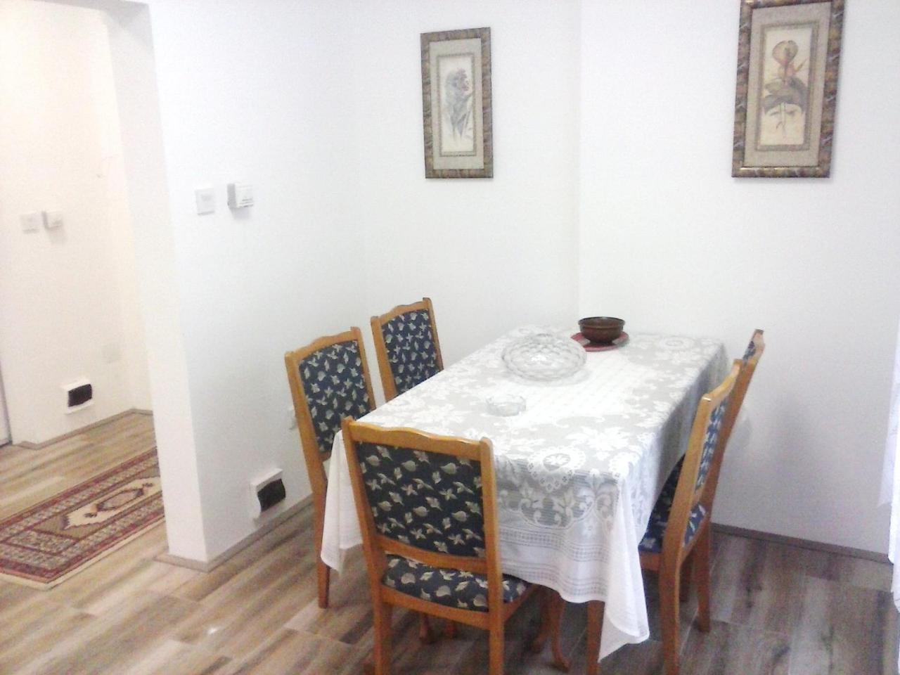 Apartman Veljic Nis Bagian luar foto
