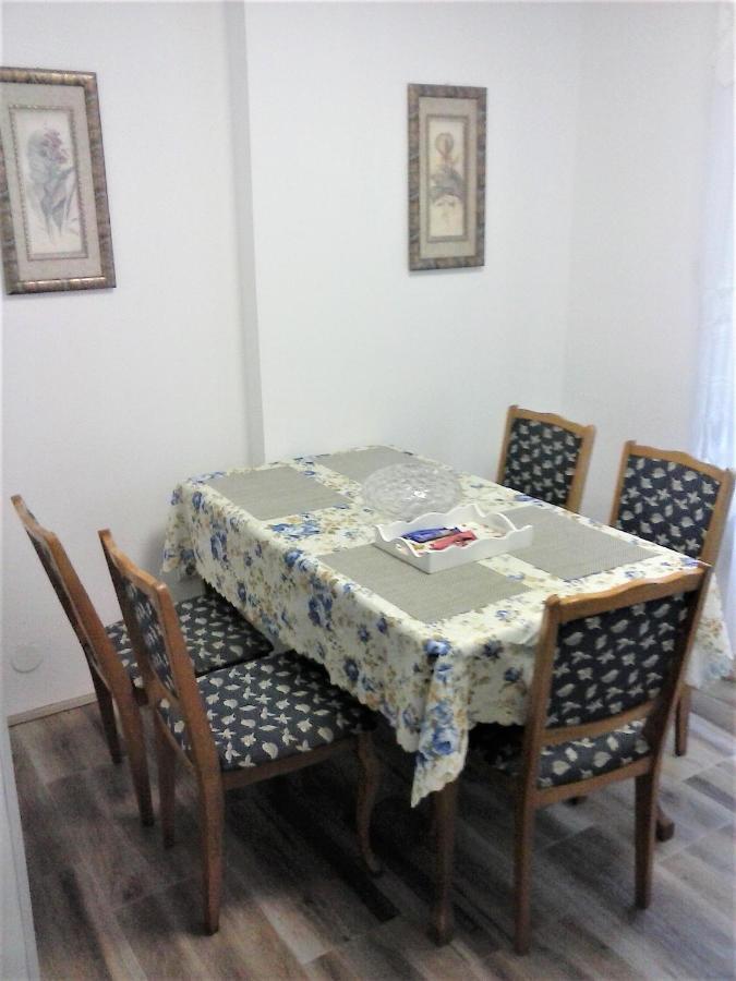 Apartman Veljic Nis Bagian luar foto